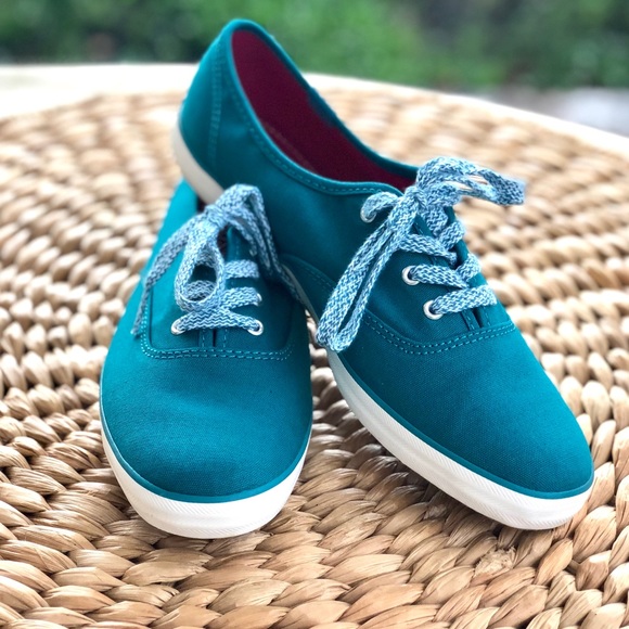 turquoise keds